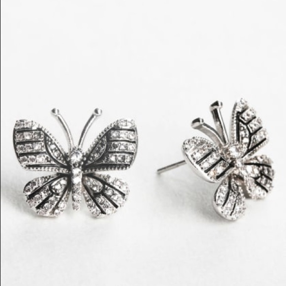 DELICATE ✨Retro Silver Butterfly Crystals Earrings